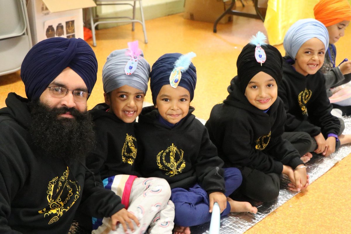 SikhVibes's tweet photo. Do you have young kids? Need a family room with an en suite washroom? Well they are almost GONE!!!
Priority to families with young children. Register now at:
https://t.co/oDoKK6aKTS
#TheSikhInitiative #EmpowerYourSpirit #SikhCamps #SikhFamilyCamp #LearningWithFamily https://t.co/1ZI46p0lfw