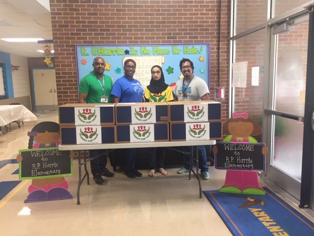 HoustonISD's tweet photo. A special THANK YOU 🙏 to @StudentForCause for their uniform donations to 4 #HISD schools: @GrissomHisd, @PortHoustonES, @BriscoeElemHISD, and @RPHarris_. SFAC was founded by @DebakeyHSHP alum/student siblings Zee Shawn Wani and Hannah Wani! 🙌 #HISDEmpowers https://t.co/FA66CEgO9g
