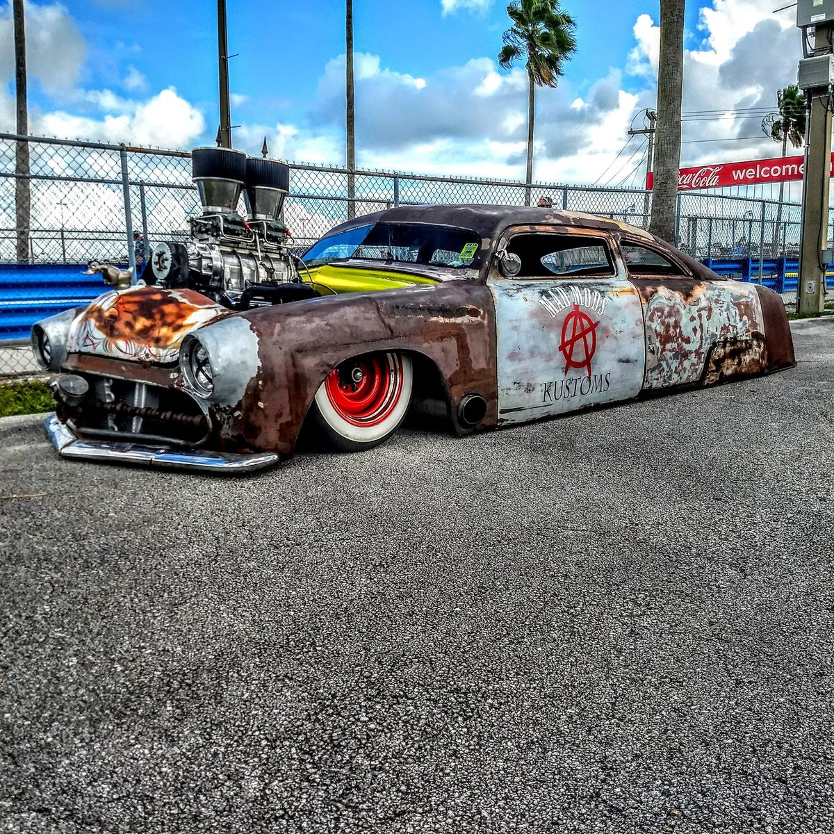 Yeah he's got the Madness 😎
#getthemadness #ratrod #ratical #rust #slammed