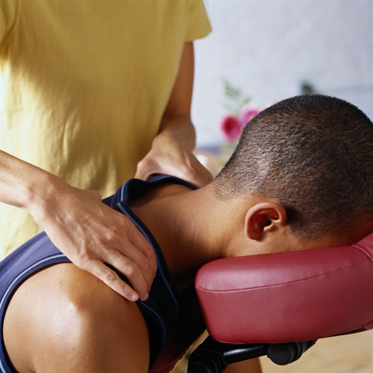 The Personal Best market is this Wednesday. It's the place to be for personal wellness! Layers Wellness is hosting, so come and enjoy a chair massage, hair threading, and other treats to help you feel at your personal best!
For a full vendor list, visit ow.ly/1qeW50vCEFl