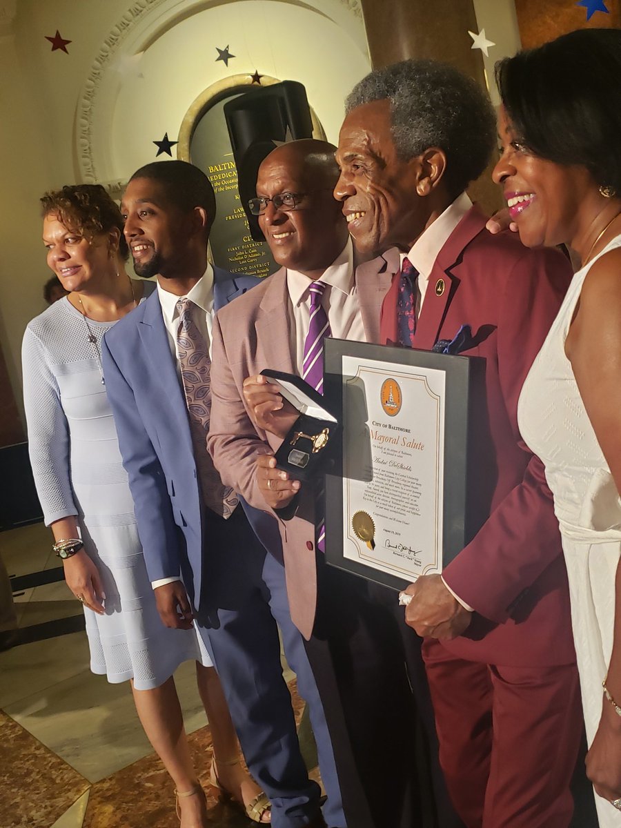 mediacherine's tweet photo. .@blackbwaystars producer Chapman Roberts speaks at reception for @Andre_DeShields who received Proclamation and Key to the City @BaltCityHall for his work in the arts. #BaltimoreCityHall #BlackStarsGreatWhiteWay https://t.co/qsYKTGL6gC