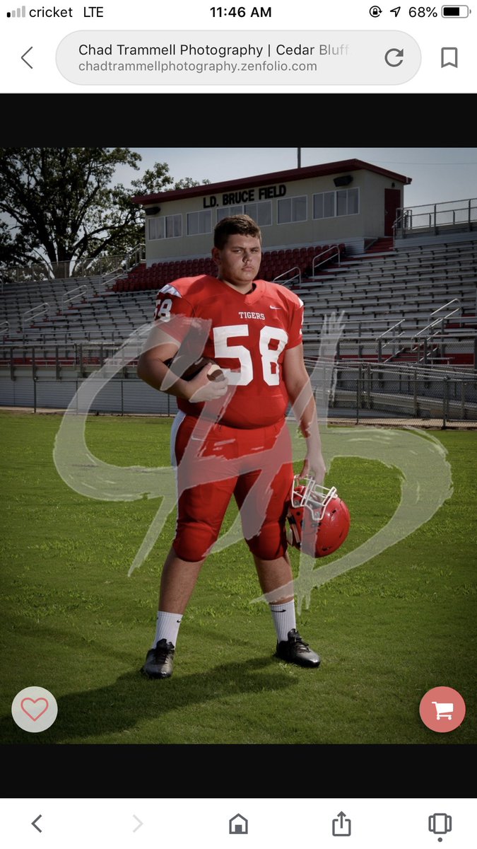 CannonTeanna's tweet image. Chad trammell never disappoints with his pictures!! Was not expecting them to be online so early this year! With this being game week I am super excited! ❤️#cedarblufffootball #defense #noseguard #freshman #offense #leftguard