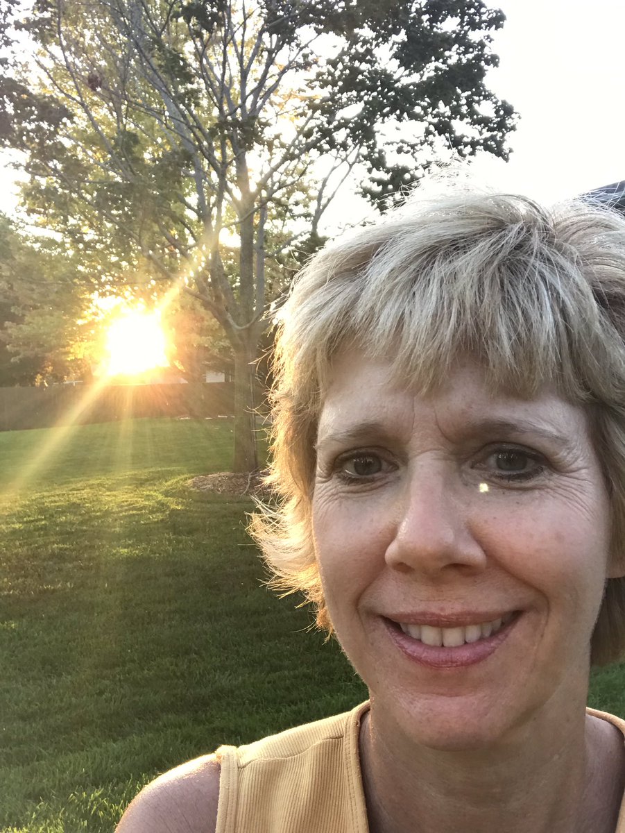 mm_queen's tweet photo. Sunset selfie after yard work at church! Only one more for blackout! Okay Shawn and Mandy, move over!!#NGESSummerSelfieBingo
@Janna4kids https://t.co/SmamsCgFYO