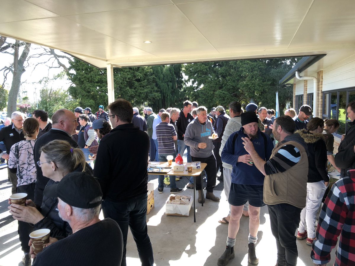 Great to see so many farmers today for the industry sponsored breakfast see you tomorrow Ngatea  <a href="/DairyNZ/">DairyNZ</a> <a href="/WinningV1/">Vanessa Winning</a> <a href="/tim_mackle/">TimMackle1</a> <a href="/samueltowen/">Sam Owen</a> <a href="/OGreenan/">Olin Greenan</a> <a href="/Fonterra/">Fonterra</a> @farmerjoburton