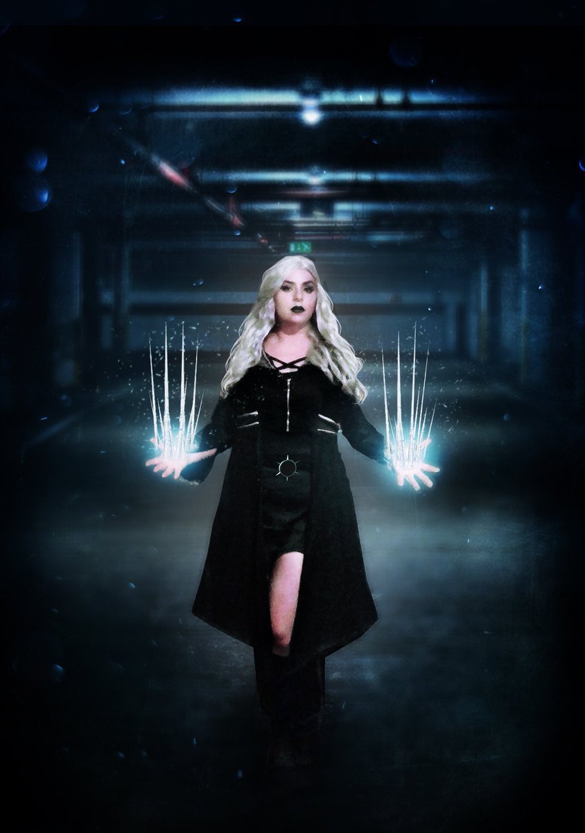 Snicklefritz_Co's tweet photo. Sometimes it’s fun to be cold. #killerfrostcosplay #killerfrost #cwflash @cwFlash @dpanabaker https://t.co/BgKm1TrjXK