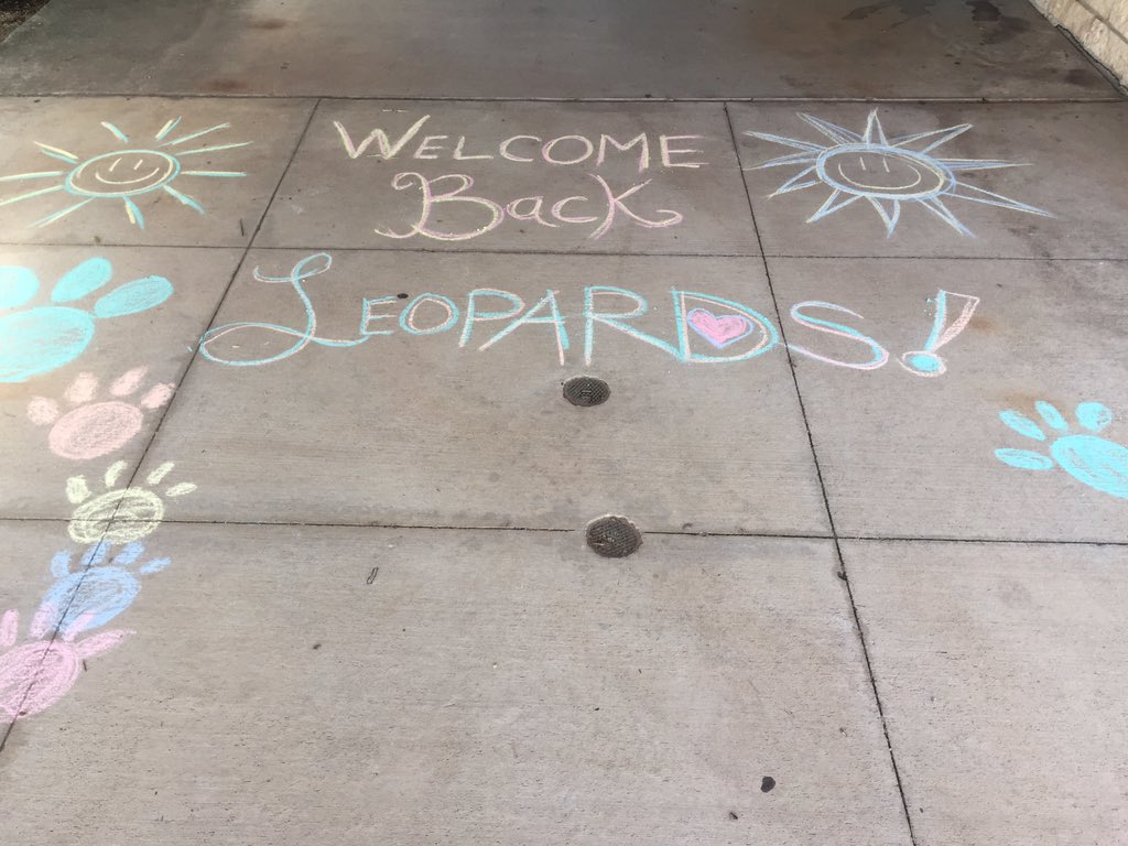 lavcounselor's tweet photo. Welcome back, Leopards! 1st day is in the books @LaVillitaElem. Get some rest and we will see you in the morning! #CFBFirstDay #LaVillitaRocks https://t.co/D7fhAqQm0C