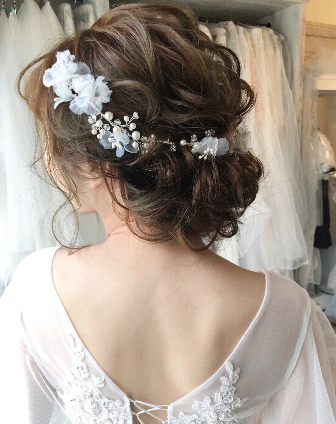 Hairmake 玉田智也 Sur Twitter ゆるふわな柔らかい質感にボリュームのあるシニヨンとアクセサリーで大人可愛いwedding Hairに ヘアメイク ヘアアレンジ お呼ばれヘアアレンジ プレ花嫁 新娘 新娘髮型 新娘化妝 新娘造型 T Co 8mmf4dbagt Twitter