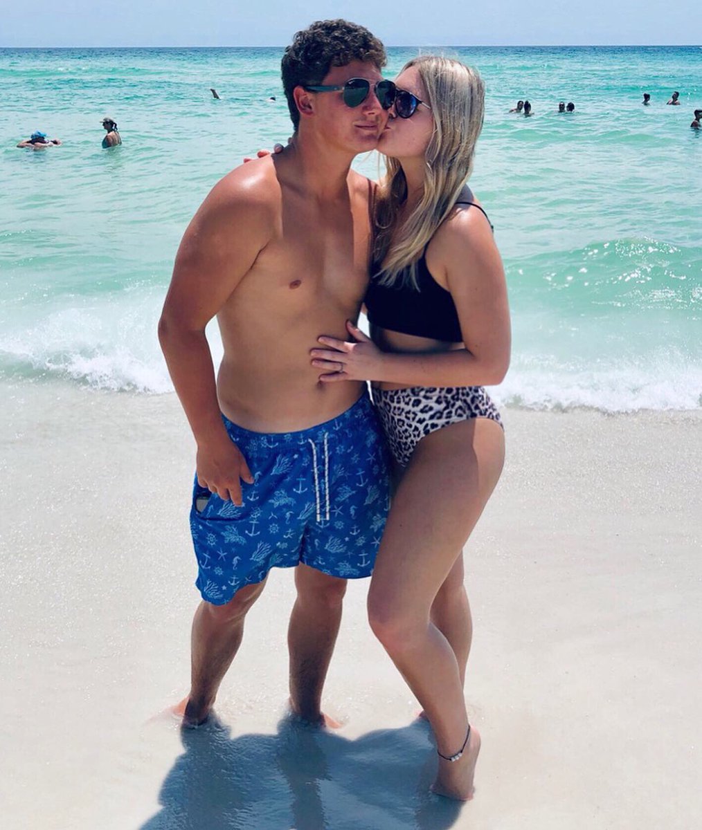 jayleyclouatre's tweet photo. my dude turned 21 today💕 happy birthday and may it always be “miller time” for now on🍻 https://t.co/xrvN3W0pE2