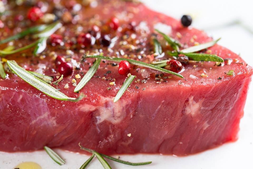 SteaksHomeland's tweet photo. Labor Day and Steak.  So perfect together! Truly celebrate with promo code ANGUS25 which gives you 25% off your order! (Expires 8/31/19) 🥩 

⬇️

https://t.co/vDuE5NNJQY

#Steak #Steakpromocode #Labordaysteak https://t.co/6slFpZPaOQ