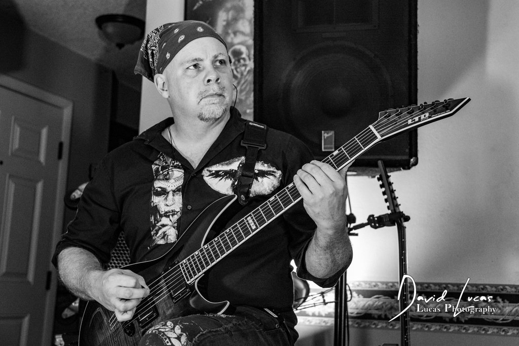 lucasfotophoto1's tweet photo. Dennis of Auditory Armory
@auditoryarmory
#auditoryarmory #musician #altmetal #alternativemetal #bestmusicshots #concert #musicphoto #artist #floridarocks #orlandoflorida #liveshow #musicphotography #music #rock #alternative #rockband #progressiverock #altprog #progressive https://t.co/1q86wucok1