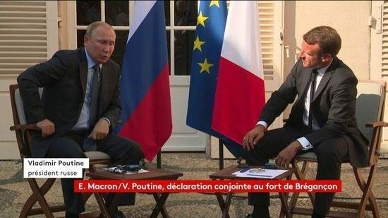 kiosk_kiosquec's tweet image. C'est moi, ou il se rase Poutine, là ?
#MacronPoutine