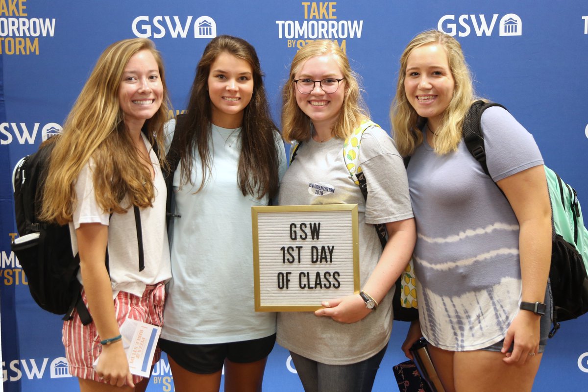 GaSouthwestern's tweet photo. Looks like our students are excited to be on campus for fall semester! We hope they all had a great first day of classes!
Check out the full album of photos on the GSW Facebook page. #GSWWelcomeWeek #TakeTomorrowByStorm https://t.co/8ffGR67ktb