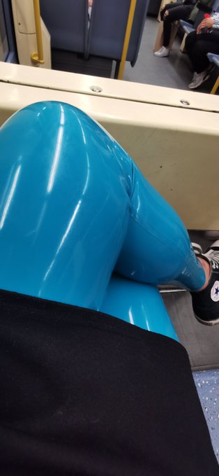 It doesn&acute;t always have to be black  #latex #leggings #latexfashion #latexlifestyle https://t.co/joLN<a href="/tag/latex"class="tags">#latex</a><a href="/tag/leggings"class="tags">#leggings</a><a href="/tag/latexfashion"class="tags"><span>#latexfashion</span></a><a href="/tag/latexlifestyle"class="tags"><span>#latexlifestyle</span></a>