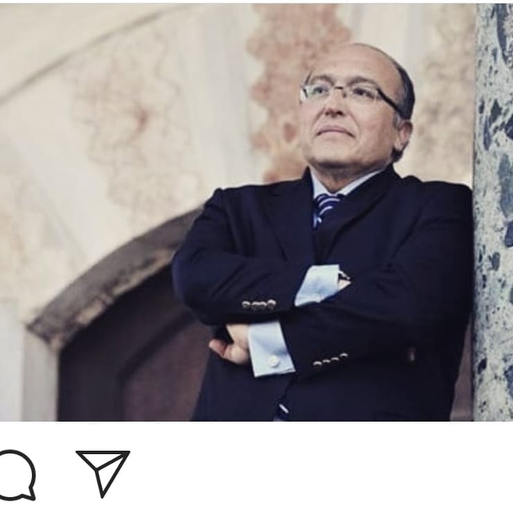 BirolCumali's tweet photo. Bugün sabah Malazgirtte Prof. Dr. Haluk Dursun hocamızın konuşması  beni çok etkiledi. Akşam saatlerinde adilcevaza geldiğimde kaza haberini duyunca derin bi üzültüye kapıldım.  kendisine Allah tan rahmet , kederli ailesine başsağlığı ve sabır diliyorum. https://t.co/HNXuPb5hif