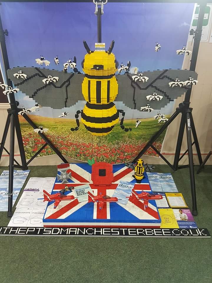 OfficialMather's tweet photo. #theptsdbee on display at a #lego event in #Rhyl last Saturday,we are now part of the wider mental health community of #projectbuzz please feel free to visit the website for all up to date news and events plus up and coming positive steps in the fight to understanding #oldhamhour https://t.co/PliiwI9dy0