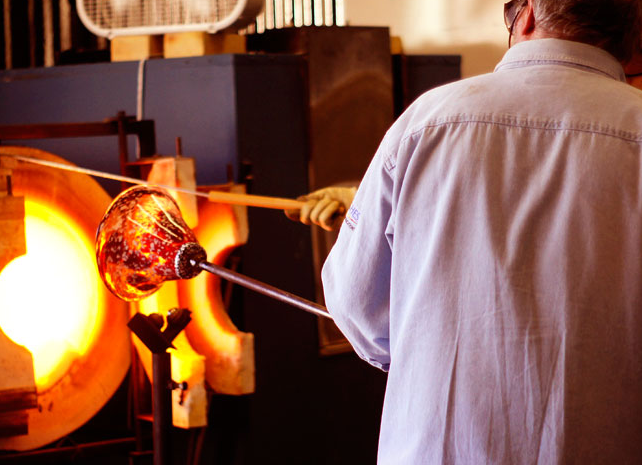 DiscoverIndio's tweet photo. Did you know Indio has a hot glass studio? Visit the Coachella Valley Art Center in downtown Indio, 45140 Towne St. Learn more at https://t.co/0LUEYYnBTQ https://t.co/eKPUjpnEW4