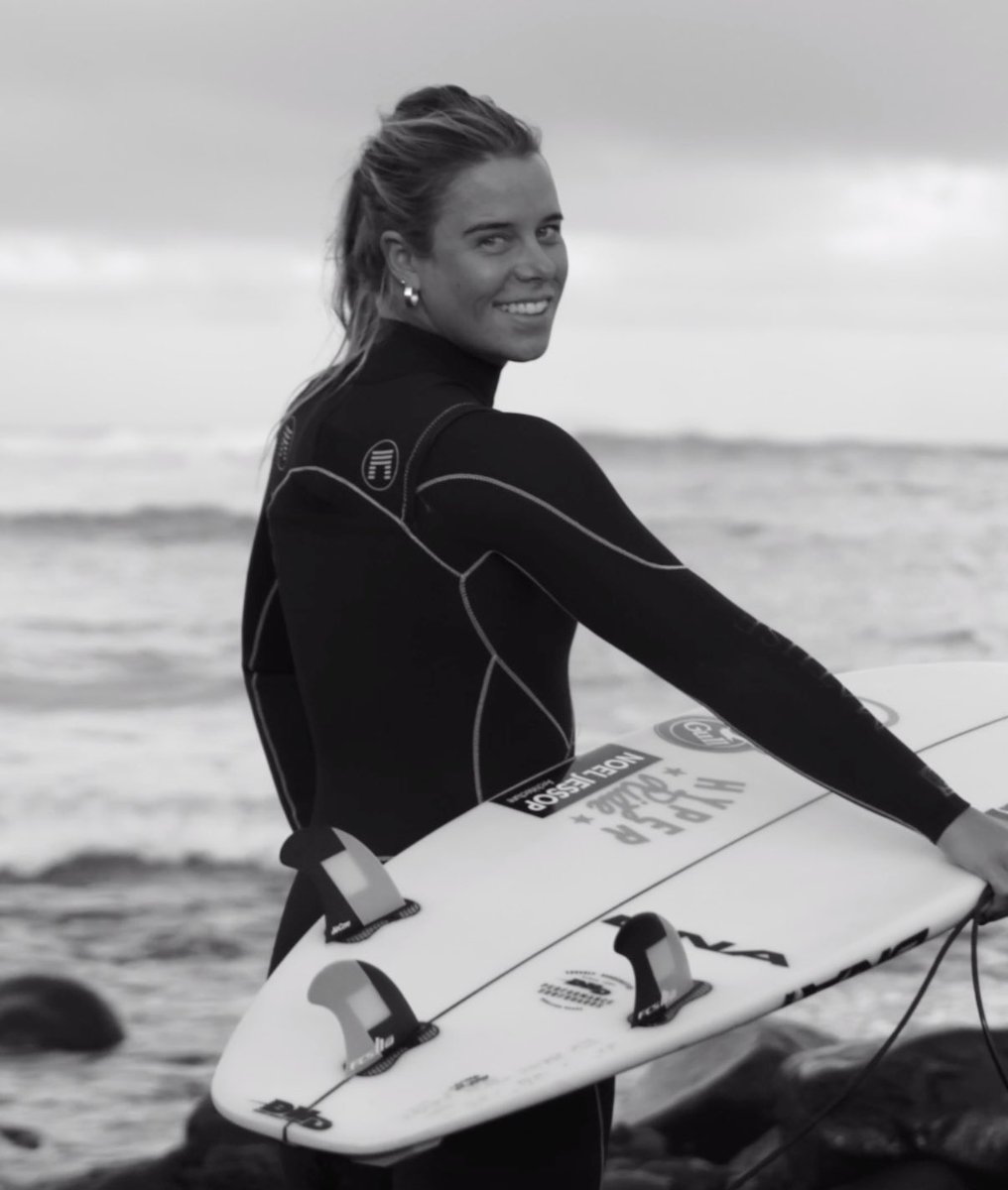 paigehareb's tweet image. NZ 🖤

@curvesurf 
@gullnz 
@matuseinc 
@hyperride 
@noeljessoparchitecture 
@helloworld_nz 
@kaiserbaas 

📷 @nzolympics