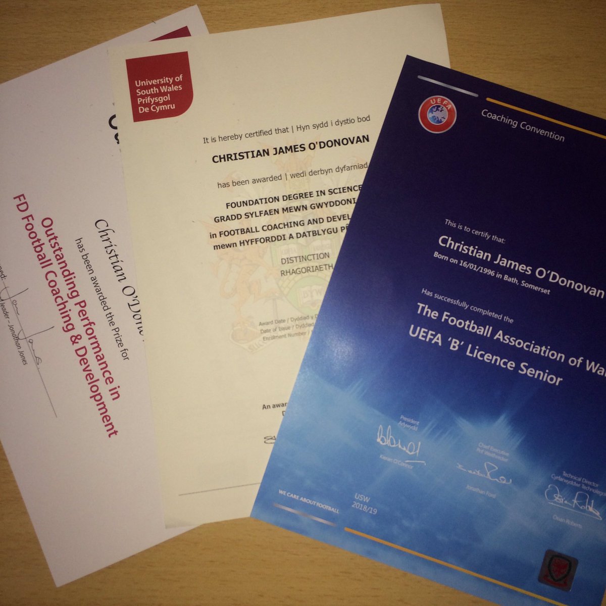 chrisodonovan96's tweet photo. Delighted to receive my @FAWCoachEd UEFA B Licence and @USW_FootballCP Outstanding Academic Achievement Award through the post today. A massive thankyou to all the tutors who have provided me with the best support and guidance over the past year, I really do appreciate it! ⚽️📚 https://t.co/dNJ15vlyQI