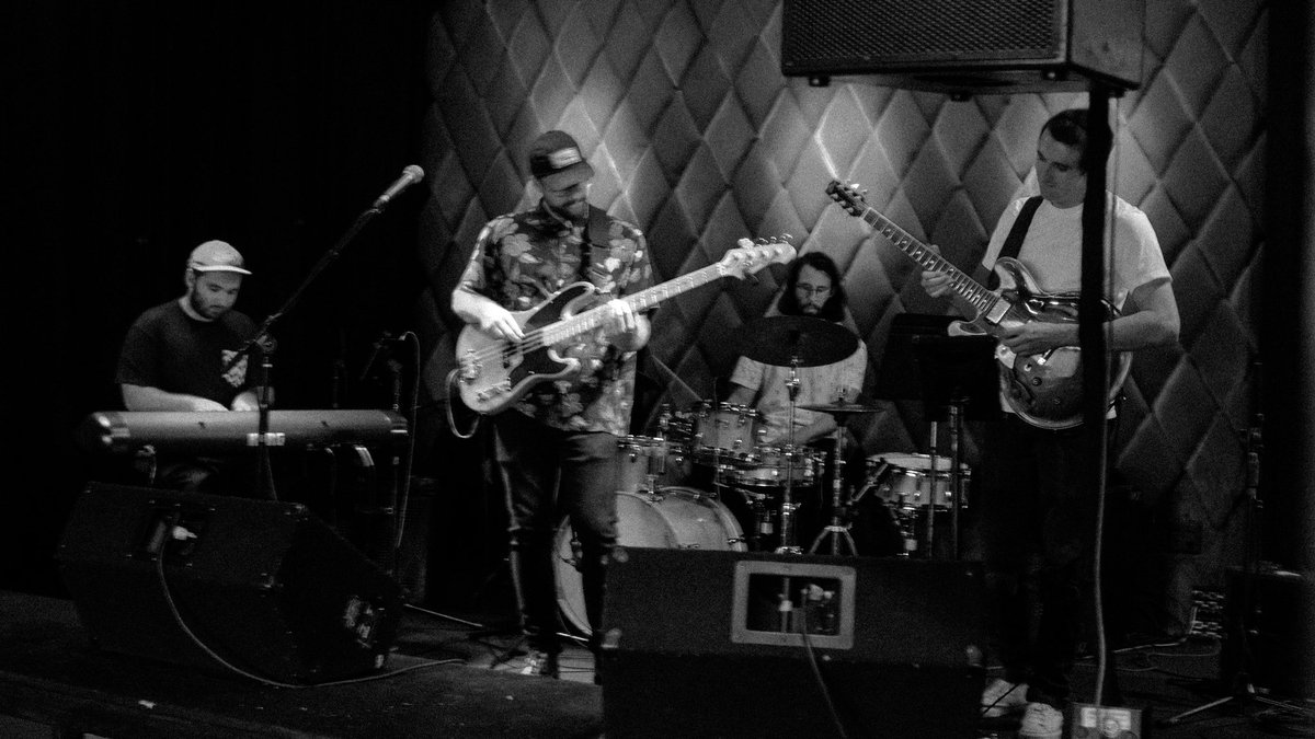 a little snap from Friday at Broadway Roxy 📷 phew - what a weekend, filled with jazz and friendship. thanks for the good hangs everyone 🖤