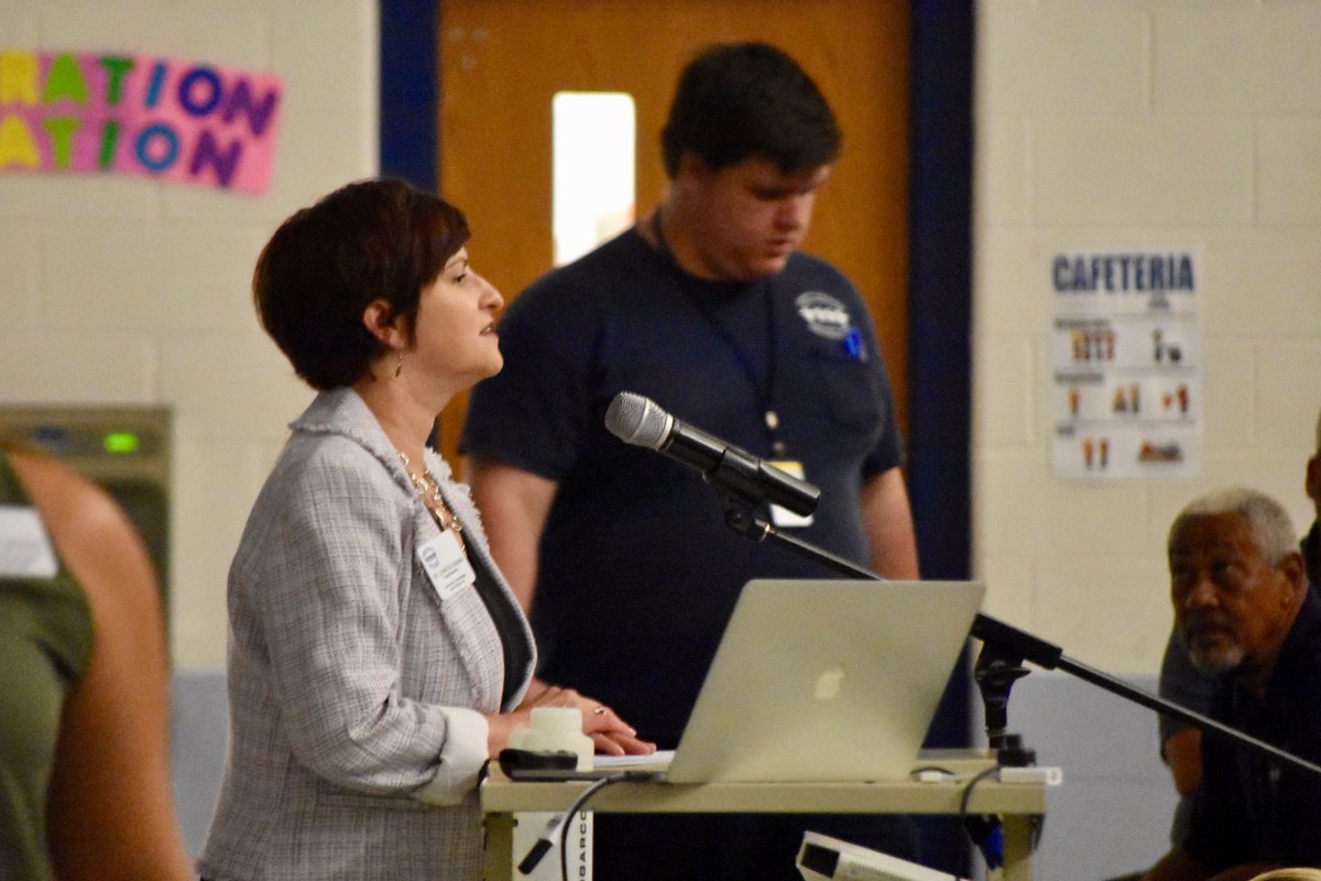 CCSD46's tweet photo. CCSD 46 welcomed back our staff for the kickoff to the 2019-2020 School Year. August 19, 2019. #OneD46 #D46firstday https://t.co/2sKSsVSAiP https://t.co/2L8GI9wajk