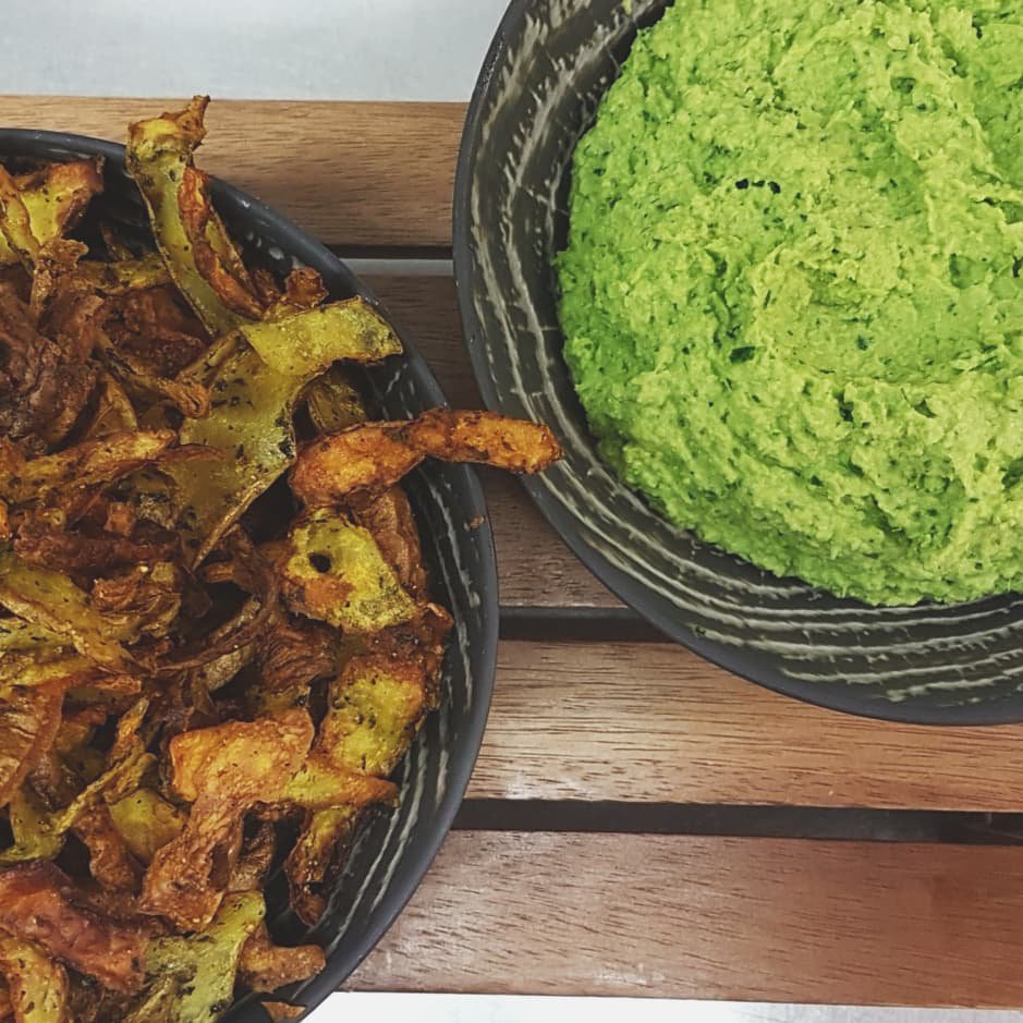 DarylParker83's tweet photo. @compassgroupuki #stopfoodwaste   
#stopfoodwaste #leavenothingbehind 
#food #foodphoto #foodphotography #foodblog #broccoli #hummus #veganfood #cheflife #chef  #developmentchef #compassgroupuki @DarylParker83 @Vadischef https://t.co/B74Elq8Gy7