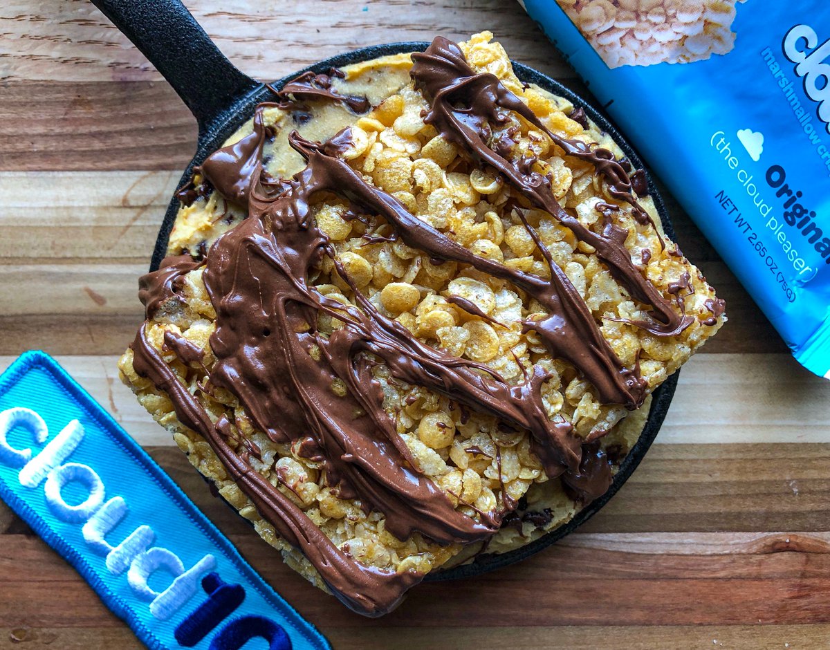 cloud10snacks's tweet photo. Okay, maybe Mondays aren't 𝘢𝘭𝘭 bad... 📸: @jacobkeiltweets https://t.co/M4cmyuDVAj