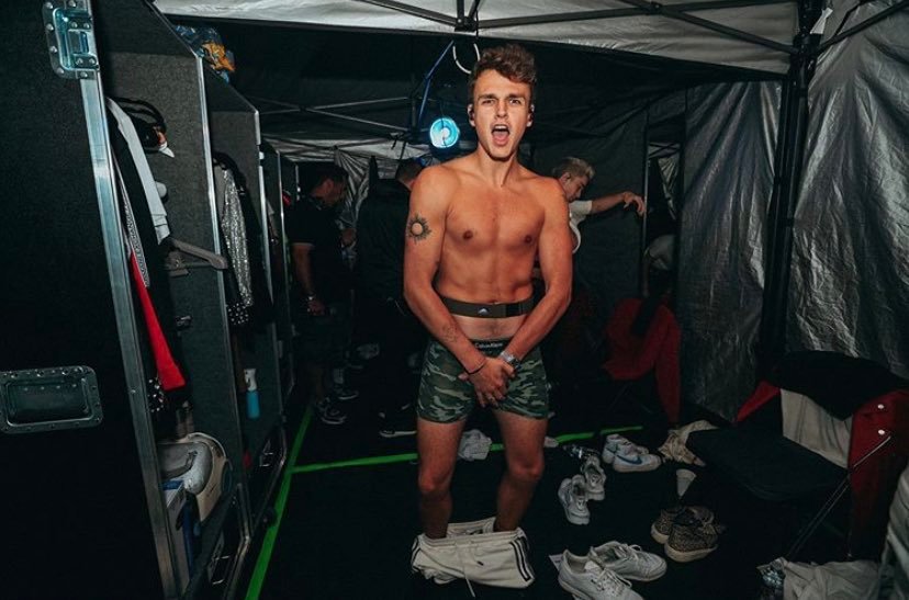 jonahvocal's tweet photo. @JonahMBR #MPN #WhyDontWe https://t.co/CaLtliXTVP