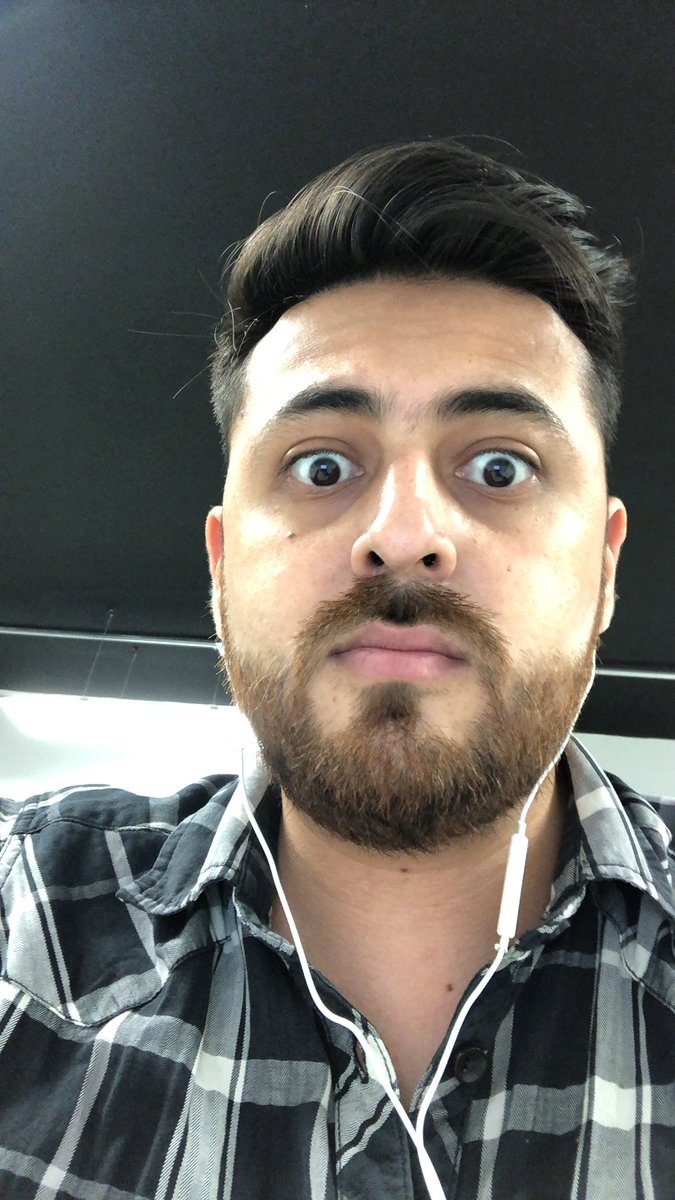 RdzEri's tweet photo. Cómo que mañan es el PITCH?! https://t.co/R5kZTiq7u4