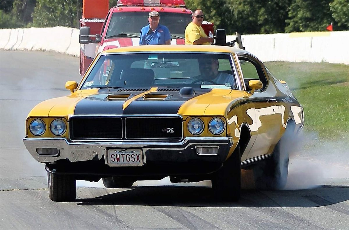 David70BuickGSX's tweet photo. I still have cool hair...
Nice and short so it's cool...
I still do epic shit...
It just takes me longer to do it...
I Still Drive A Bitchn' Car named #Matilda!!!
She's a #Buickiful 1970 #Buick #GSX!!! https://t.co/KSqLq3xZ94
