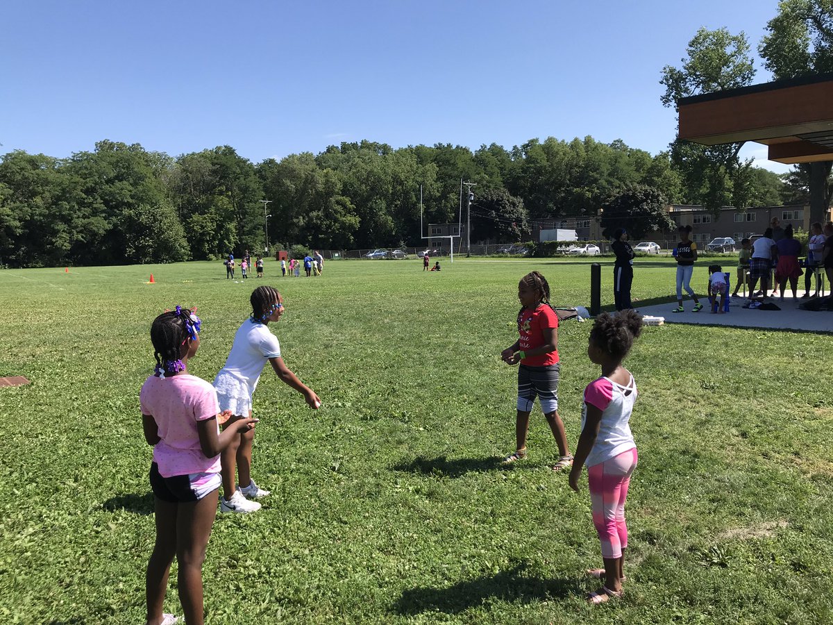 ESPNMadison's tweet photo. S/O @BGCDC for an amazing day filled with relay races, games, and lots of sunshine ☀️ #GKBWeek https://t.co/jCcbTOm6g5
