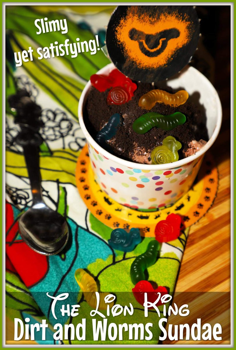 FLChefNicole's tweet photo. Let the kids make these fun Dirt and Worms Sundaes inspired by the new @disneylionking movie. In the words of Pumbaa and Timon these ice cream sundaes are slimy...yet satisfying! https://t.co/IwID0oIxZ1 #Disney #TheLionKing @alamodrafthouse https://t.co/cvImF94uDr