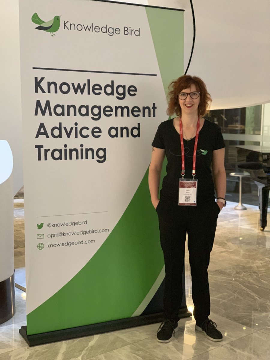 knowledgebird's tweet photo. 🙌🏻 Let’s get things started in here. #smconfau https://t.co/Z3VDsa2x9l