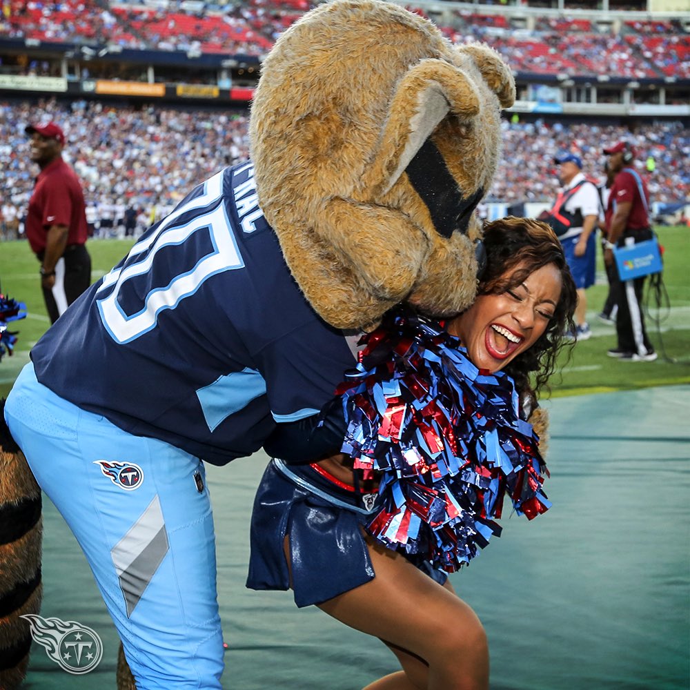 TitansJan tweet picture