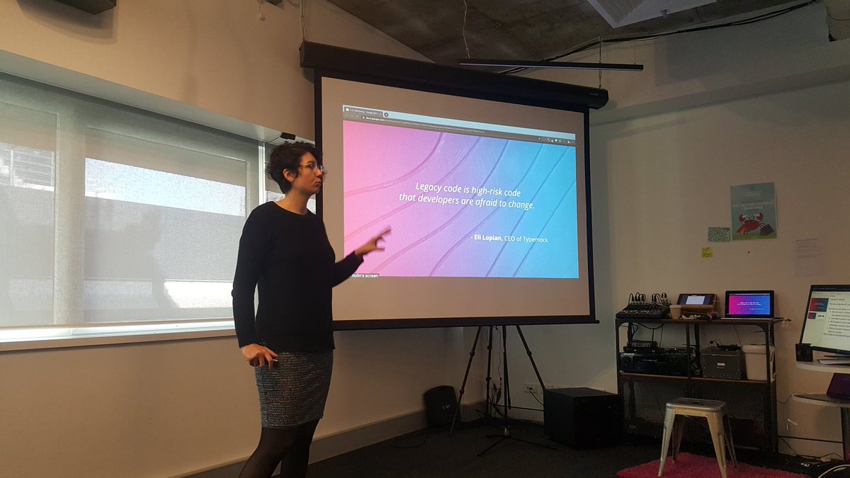 broccolinisoup's tweet photo. Amazing @eraserqueen talling about refactoring 💫
Legacy code doesn't mean an old code. It means;
#thoughworks https://t.co/xRx7VOcJs4