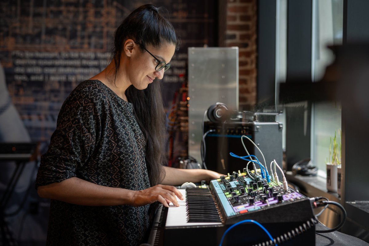 Moog Synthesizers tweet media