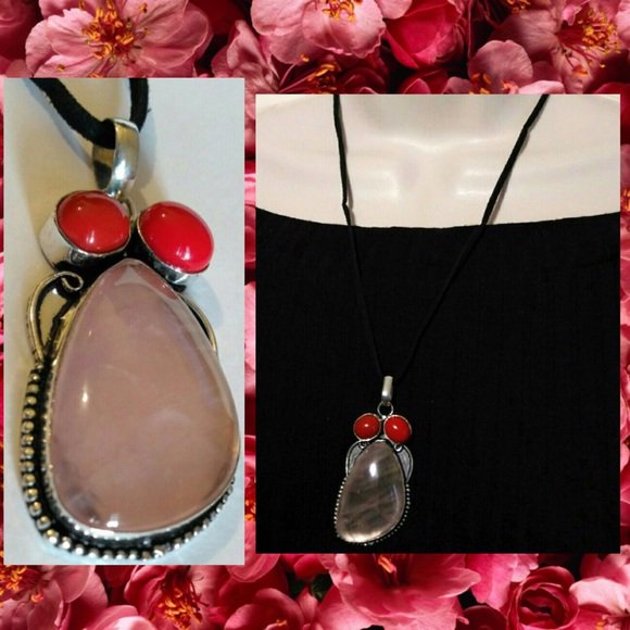 BeingJeneeAnne's tweet photo. So good I had to share! Check out all the items I'm loving on @Poshmarkapp from @AngelAngie101 #poshmark #fashion #style #shopmycloset #vintagebohemianhandmade #fashiontrendybohojewelry #handmade: https://t.co/7EMvwTwhI2 https://t.co/4Z30IjcxBu