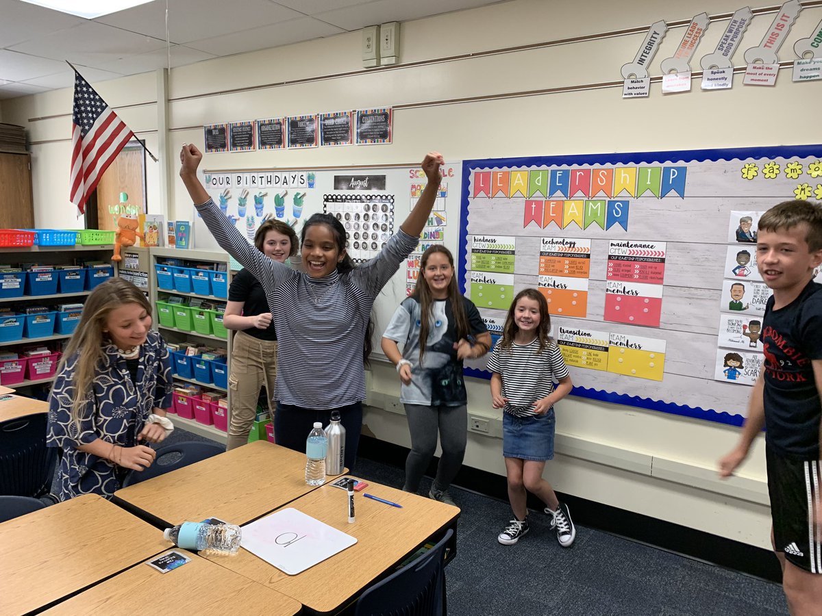 MsSpiwak's tweet image. Today each student was introduced to the concept of goal setting for the year using a beach ball! Each student created a goal of how many volleys they could get and when they reached that goal they cheered! They then set an even more challenging goal! #weareFV54 #quantumlearning