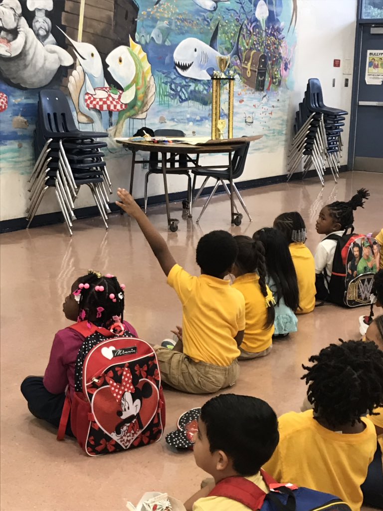 We had such a fun time learning how to RESPECT each other and work as a team today! We can’t wait for another awesome year with our new and old eagles! #wearemort #houseofrespect @MortElementary <a href="/MFitzgerald44/">Michelle Fitzgerald</a>