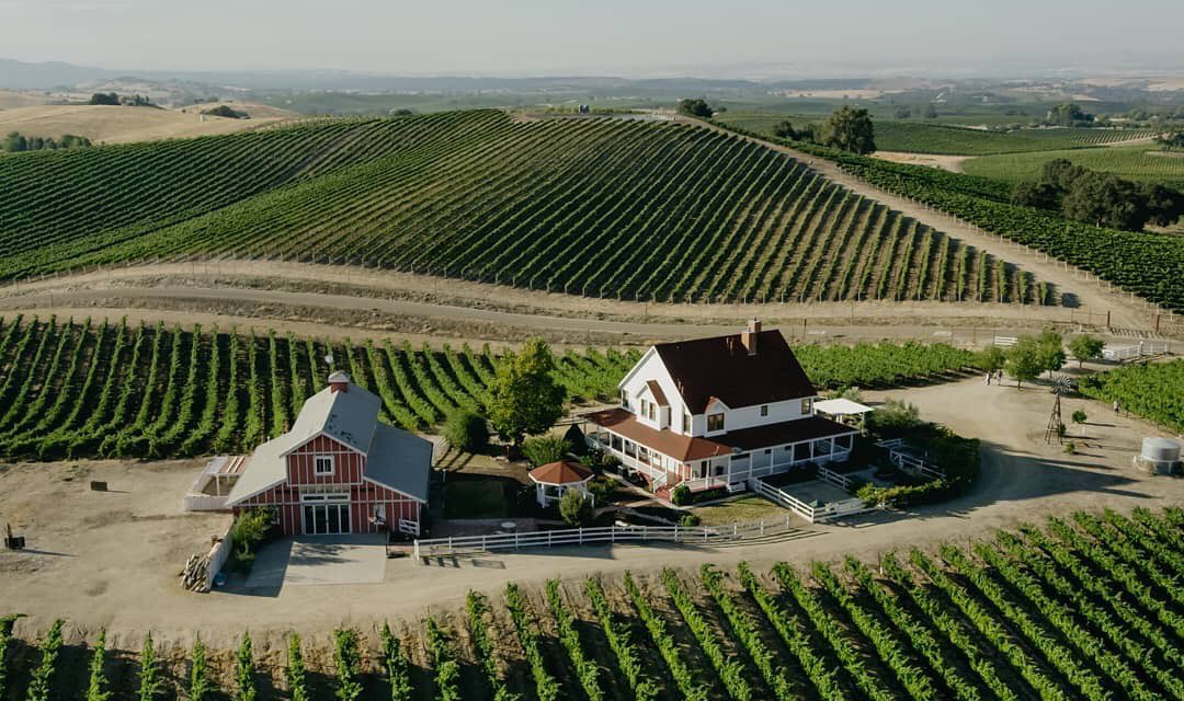 reissdesign's tweet photo. Repost @SextantWines 
. . . 
One of the many opportunities to experience Sextant Wines on the Central Coast. We ❤️ working with their talented team!
. . . 
#architect #pasorobles #centralcoast #california https://t.co/T4hu11JMfE