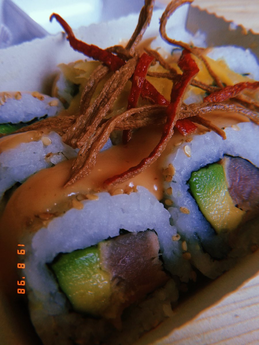 TitoCamelas's tweet photo. Contrastes con el Tuna-mango Wild en #PopHouseSushi #SushiMasterCo https://t.co/qIIXTcoGDp