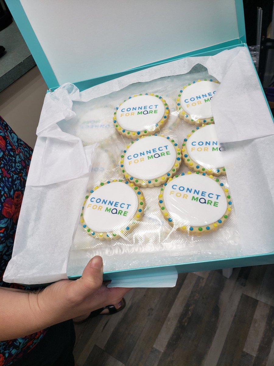 ConnectForMore's tweet photo. Day 1 of our 2 day #ConnectForMore team retreat is in the books! Definitely a day of #TimeWellSpent with colleagues & friends! #Checkouthatswag for our #10YearAnniversary #walkthetalk https://t.co/xrlTFlSF1P