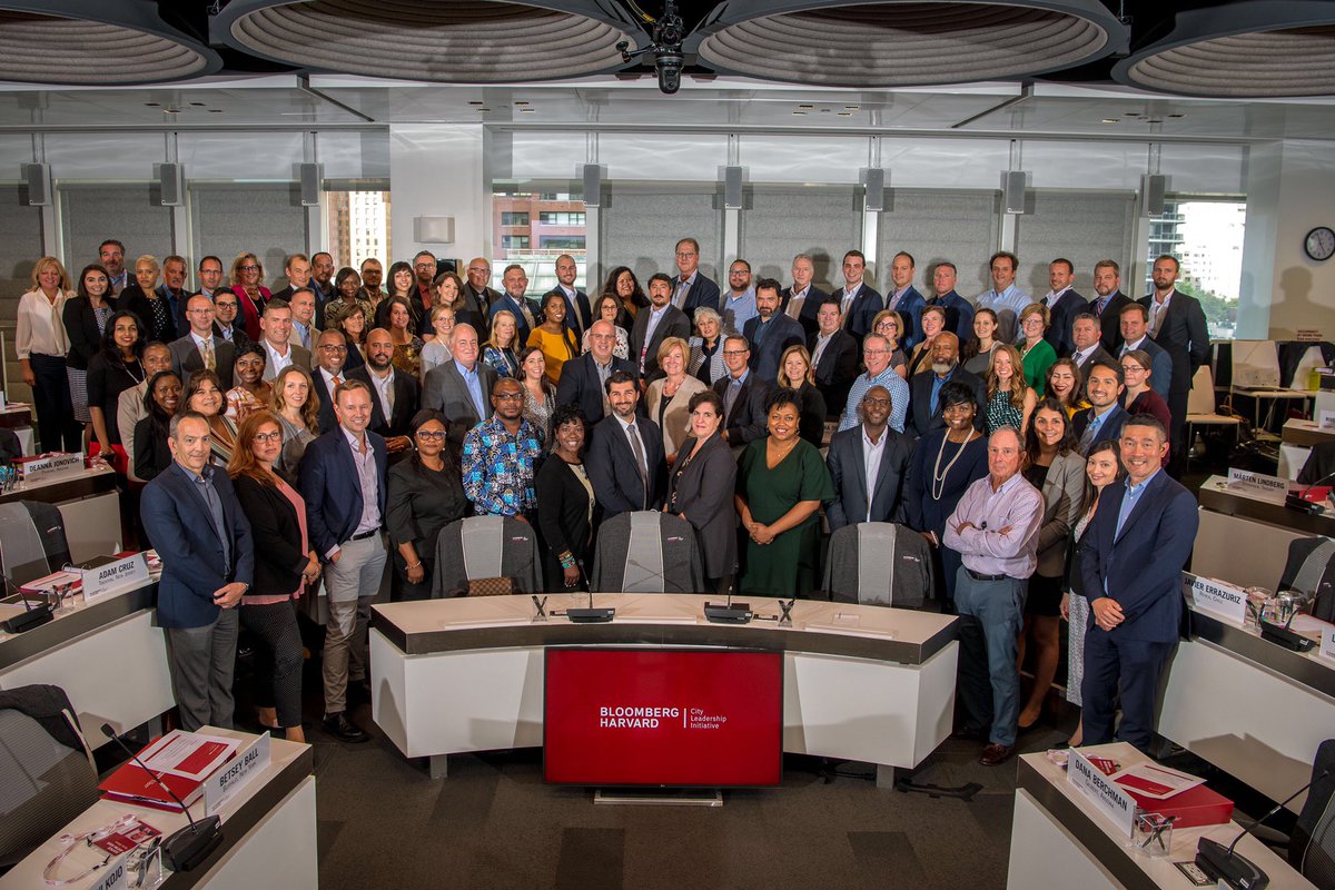MikeBloomberg's tweet photo. Always great to discuss the importance of leadership, recognizing your staff, and what it takes to build a great team – especially with the innovative senior staff who joined us today for the @BHcityleaders convening. @kolivernyc https://t.co/3S4rtSTqK6