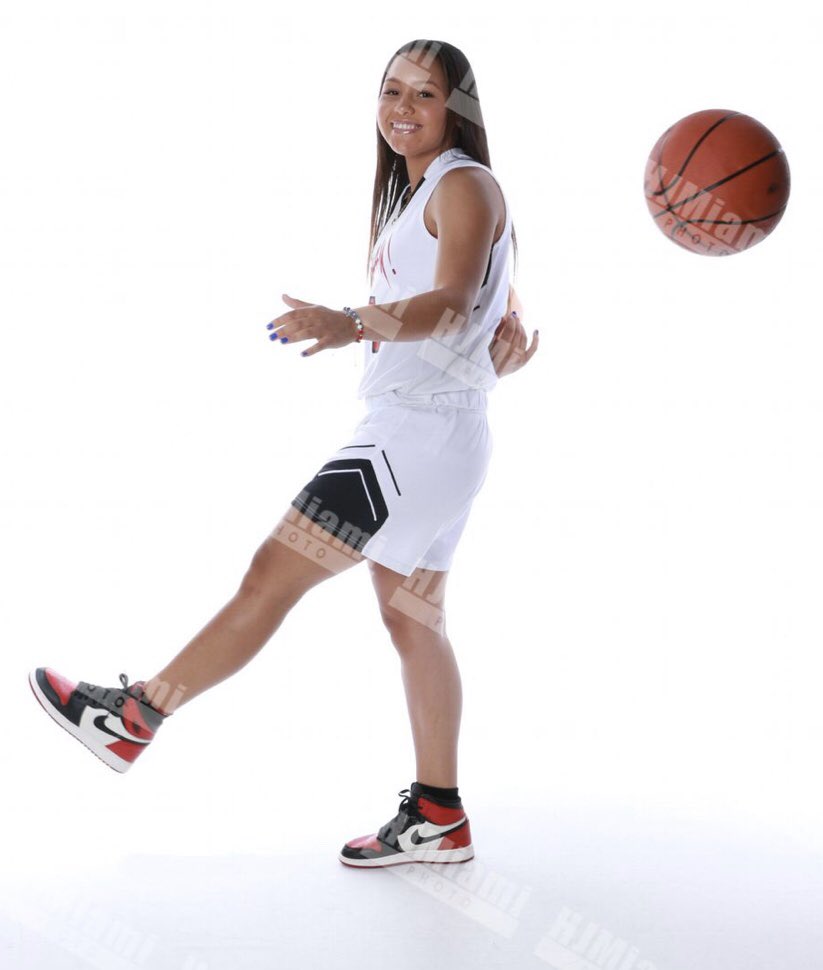 marrtaa_4's tweet image. 2ENI0R SZN 🎒⚠️