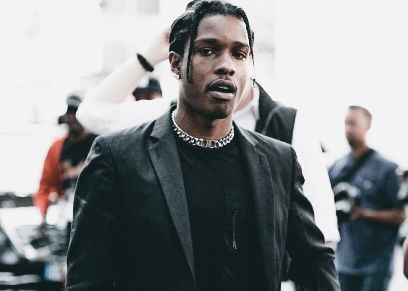 Thaddeus tweet media