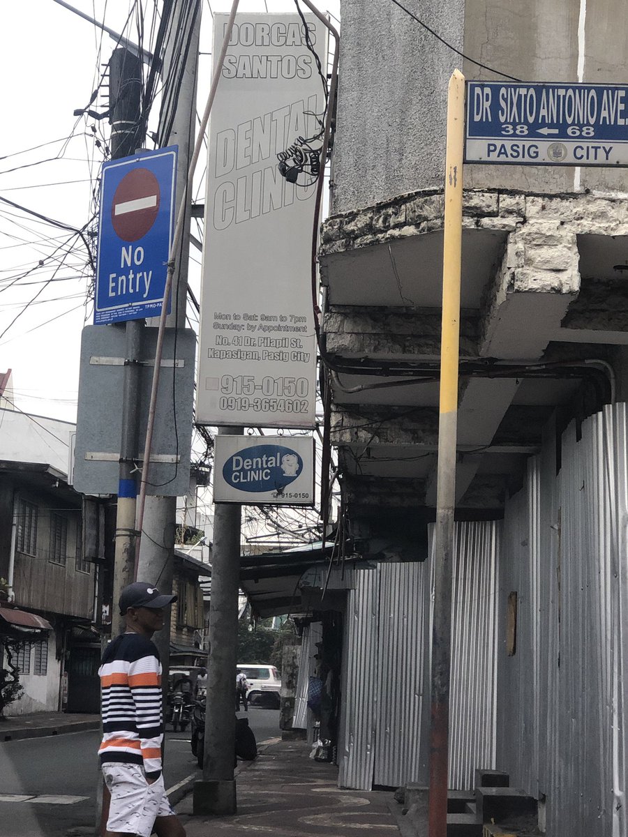 rycutangco's tweet photo. @VicoSotto baka naman puwede gawing two-way na ang Dr Pilapil street sa part na ito. Bottleneck na ng pakaliwa at pakanan na mga sasakyan. Makakabawas sa traffic if payagan pumasok dito. #PasigTraffic https://t.co/CbDqXkitbO