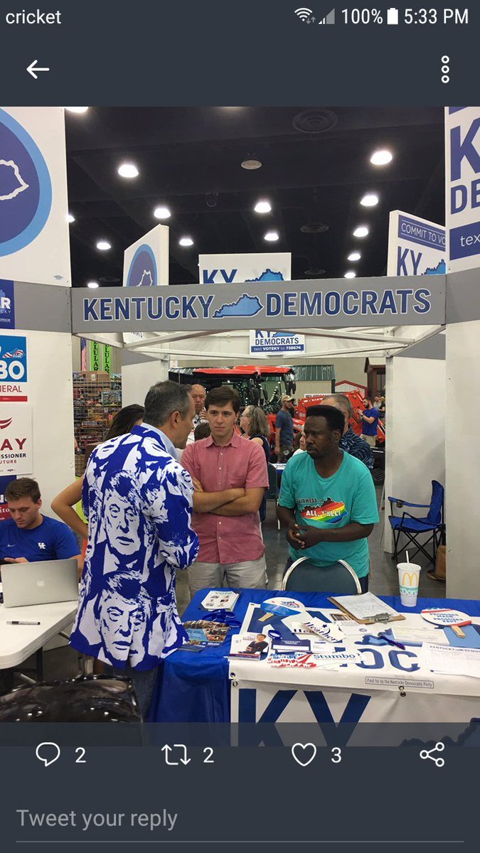 catnip0715's tweet photo. This is what our #Idiot governor wore to the State Fair today. Here he is at the KY Democrats booth.
For gawds sake people
#VoteBlue
#AndyBashear
#NapoleonComplex https://t.co/fWqcgyc81T