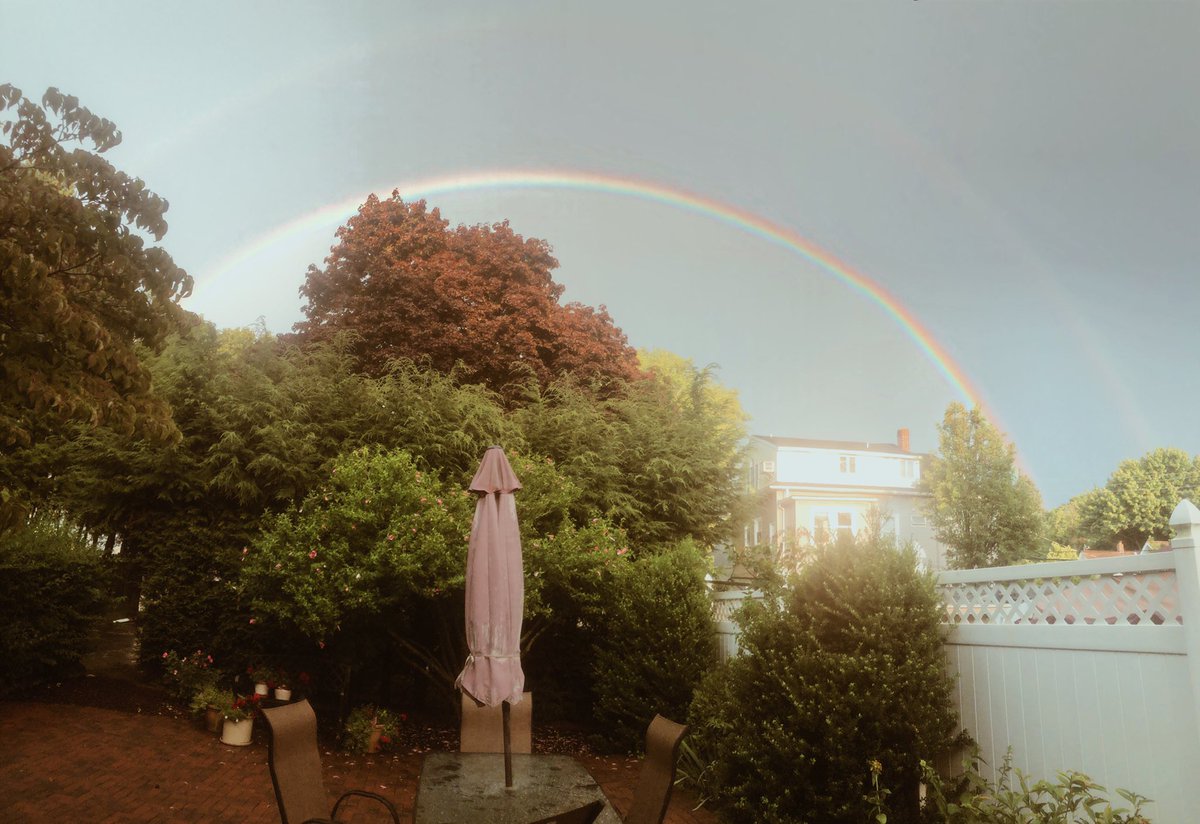 amberlyne's tweet photo. Double rainbow in #Providence 🌈 @NBC10_Mark @nbc10 https://t.co/DZcoAhZXx5