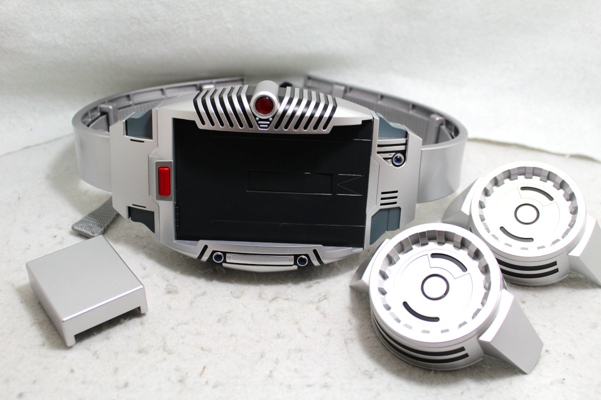 アクセサリー Ryuki Legend HENSHIN BELT Series V BUCKLE | KAMEN RIDER TOY WEB