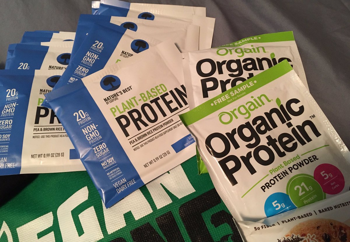 NatalkaL's tweet photo. I got my @veganstrongteam t-shirt &amp; tank top in the mail last week with a crap ton of free samplers from my friend #RobertCheeke who’s a Vegan Bodybuilder. 
Head over to his website as there are still plenty of t-shirts available for a limited time only!
https://t.co/IyuPCTXIAB https://t.co/Ho4B3Tpj3h