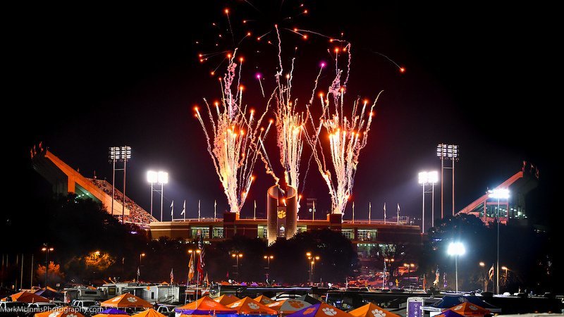 ClemsonTigerNet's tweet photo. ICYMI: Death Valley ranked No. 1 toughest place to play in CFB: https://t.co/jDBx9PXfIt https://t.co/eJDvJ49FXT